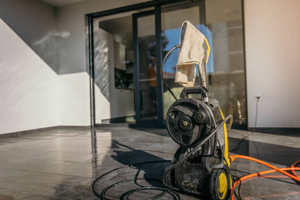 Best Sign and Awning Cleaning  in Fairmead, CA